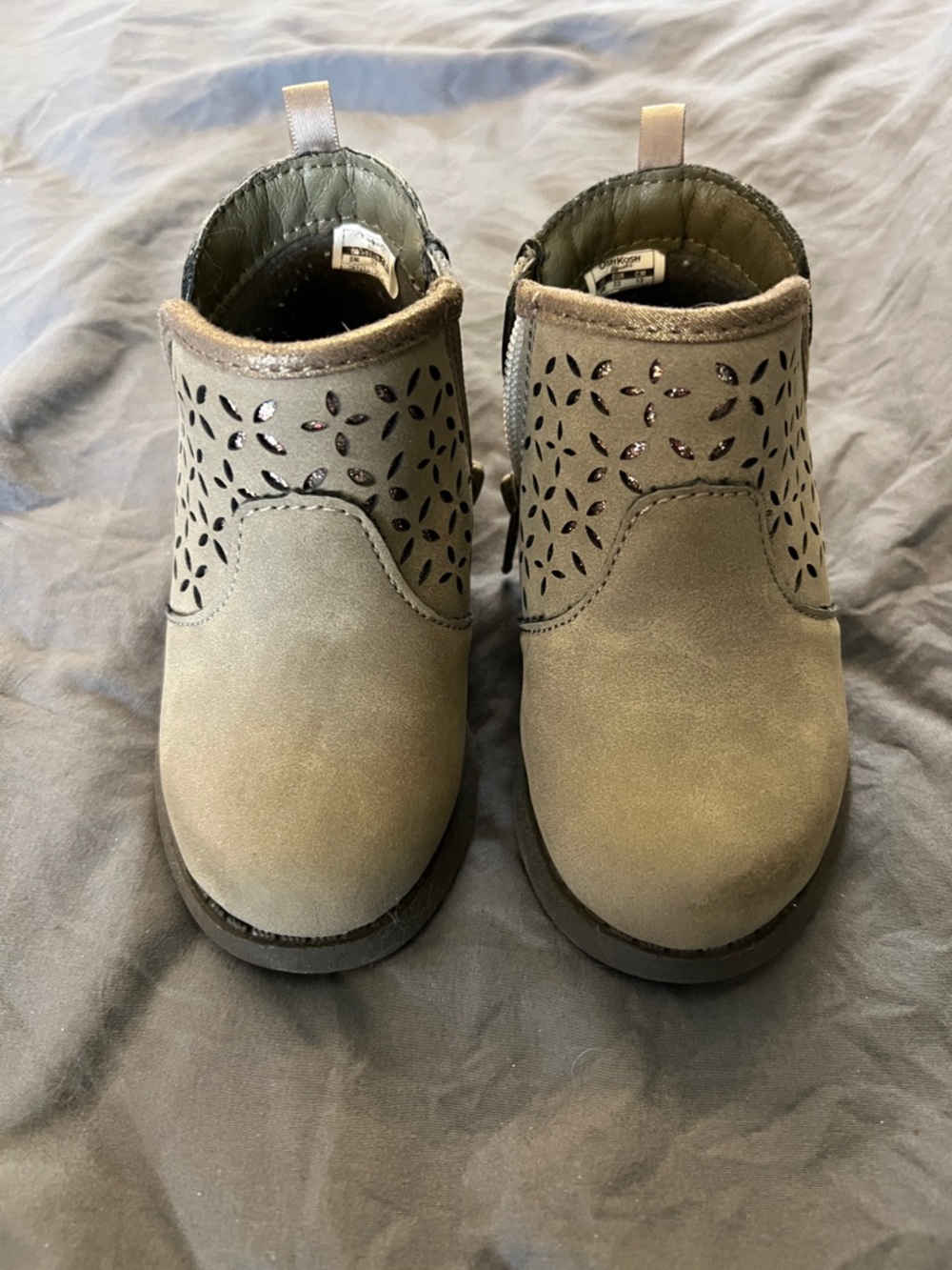 Kids Osh Kosh Ankle Boots in Brownish-Green